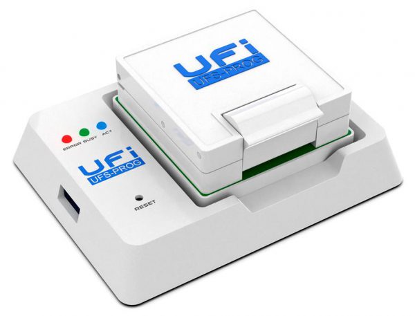 UFI UFS-PROG - به عنوان یک رابط افزودنی جفت شده با UFI-BOX کار می کند - USB 3.1 Gen1 SuperSpeed (5 گیگابایت) - پشتیبانی از پروتکل تا UFS 2.2 - پشتیبانی تا PWM Gear 4 و High-Speed Gear 3 x 1 Lane - دسترسی به داده با سرعت بالا تا 120 مگابایت بر ثانیه خواندن و 80 مگابایت در ثانیه نوشتن - دسترسی (R/W) به رجیسترهای UFS (پرچم ها، ویژگی ها، توصیفگرها) از جمله تامین - دسترسی (R/W) به پارتیشن UFS Luns و Rpmb - با نرم افزار کاربر پسند برای درک بهتر فناوری UFS همراه باشید - دارای ویژگی های ویژه ای است که برای تعمیر تلفن های هوشمند استفاده می شود